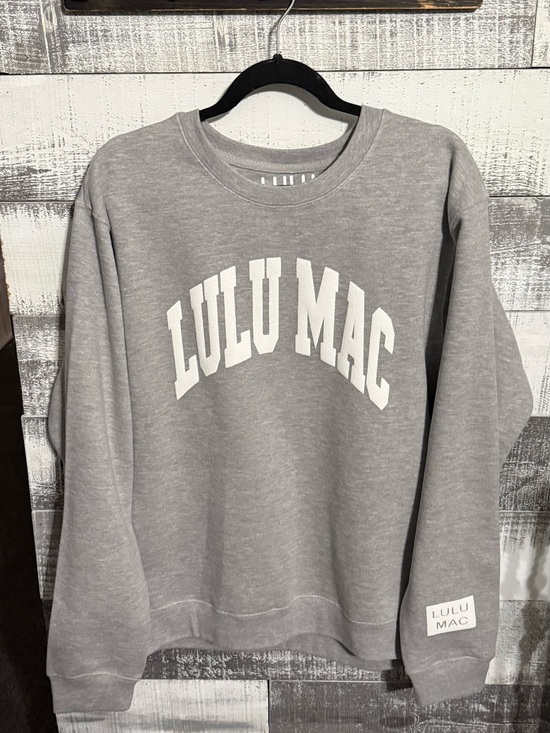 Sweaters - Woman’s sweatshirt